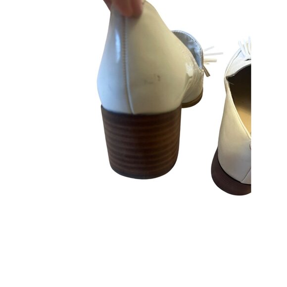 Marc Fisher Phylicia Loafers Womens 6.5 Cream Solid Tassle Chunky Heel Classic - Picture 7 of 11